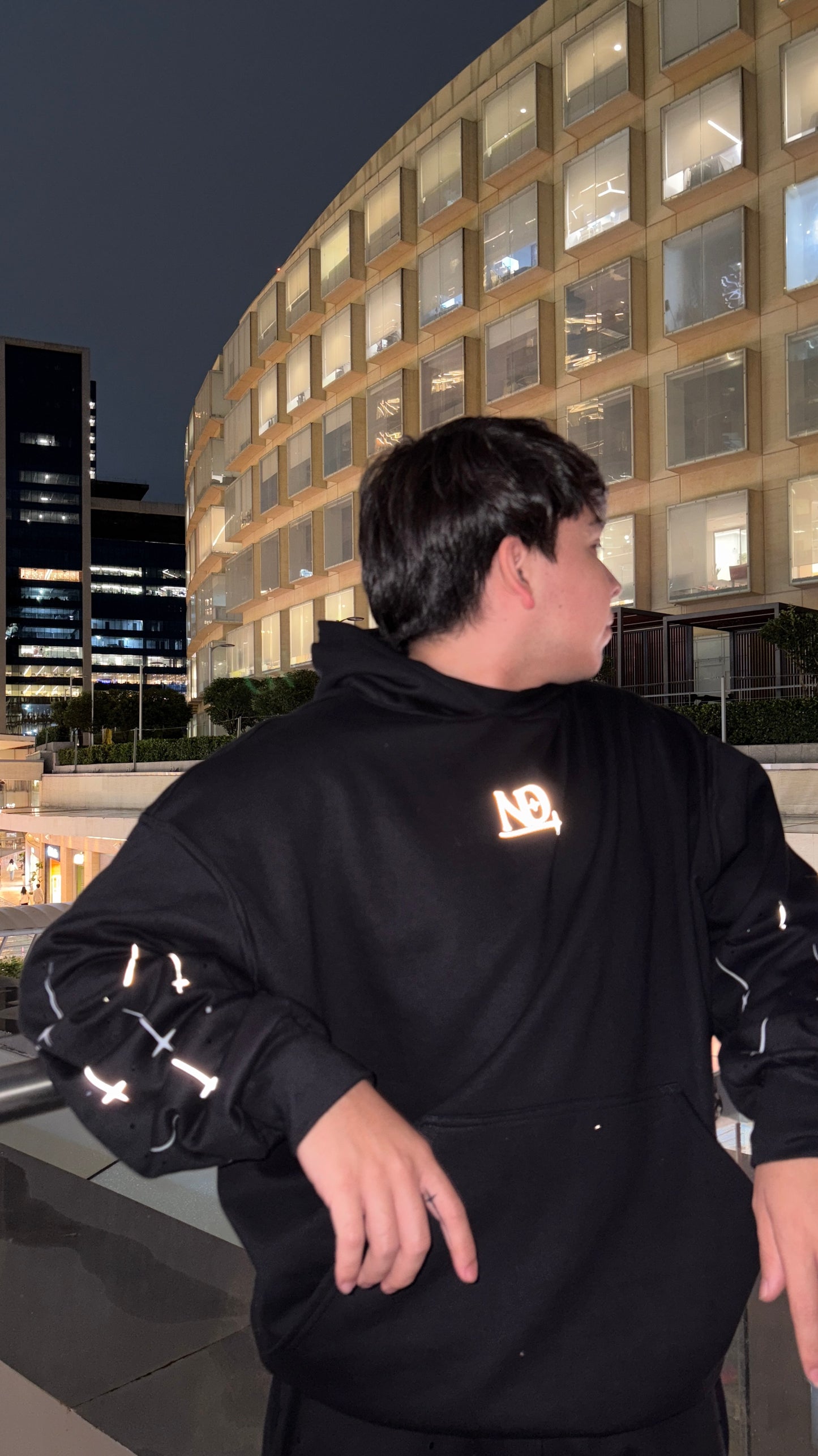 ETERNAL STARS HOODIE OVER PREMIUM