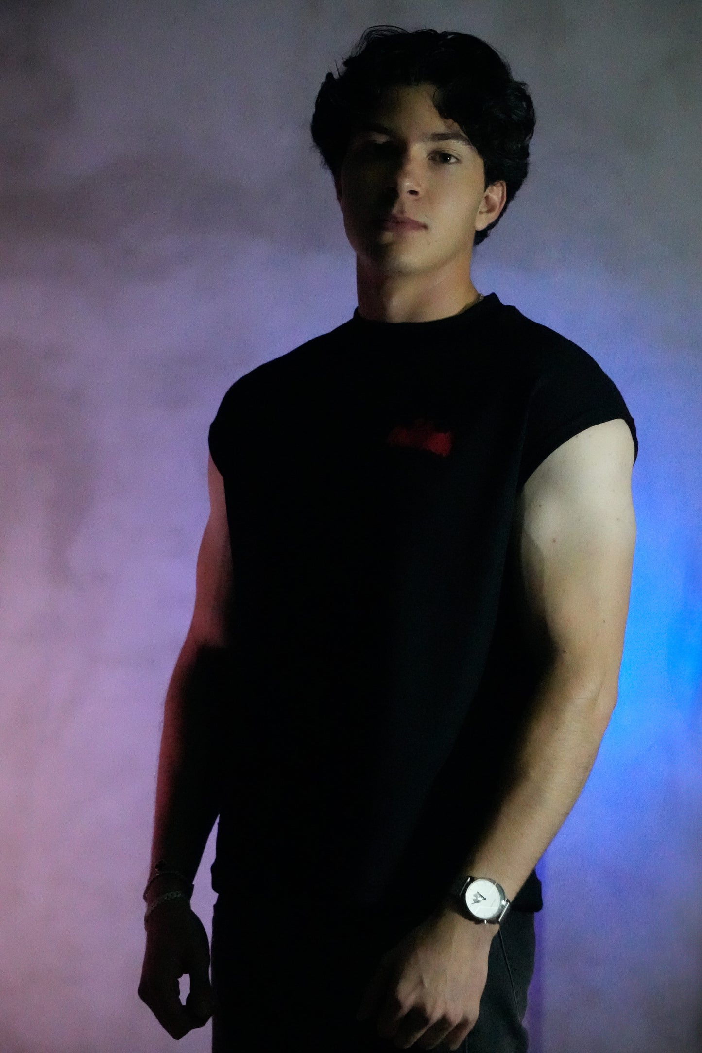 PERDIDO EN LA FAMA OFICIAL MUSCLE PREMIUM TEE