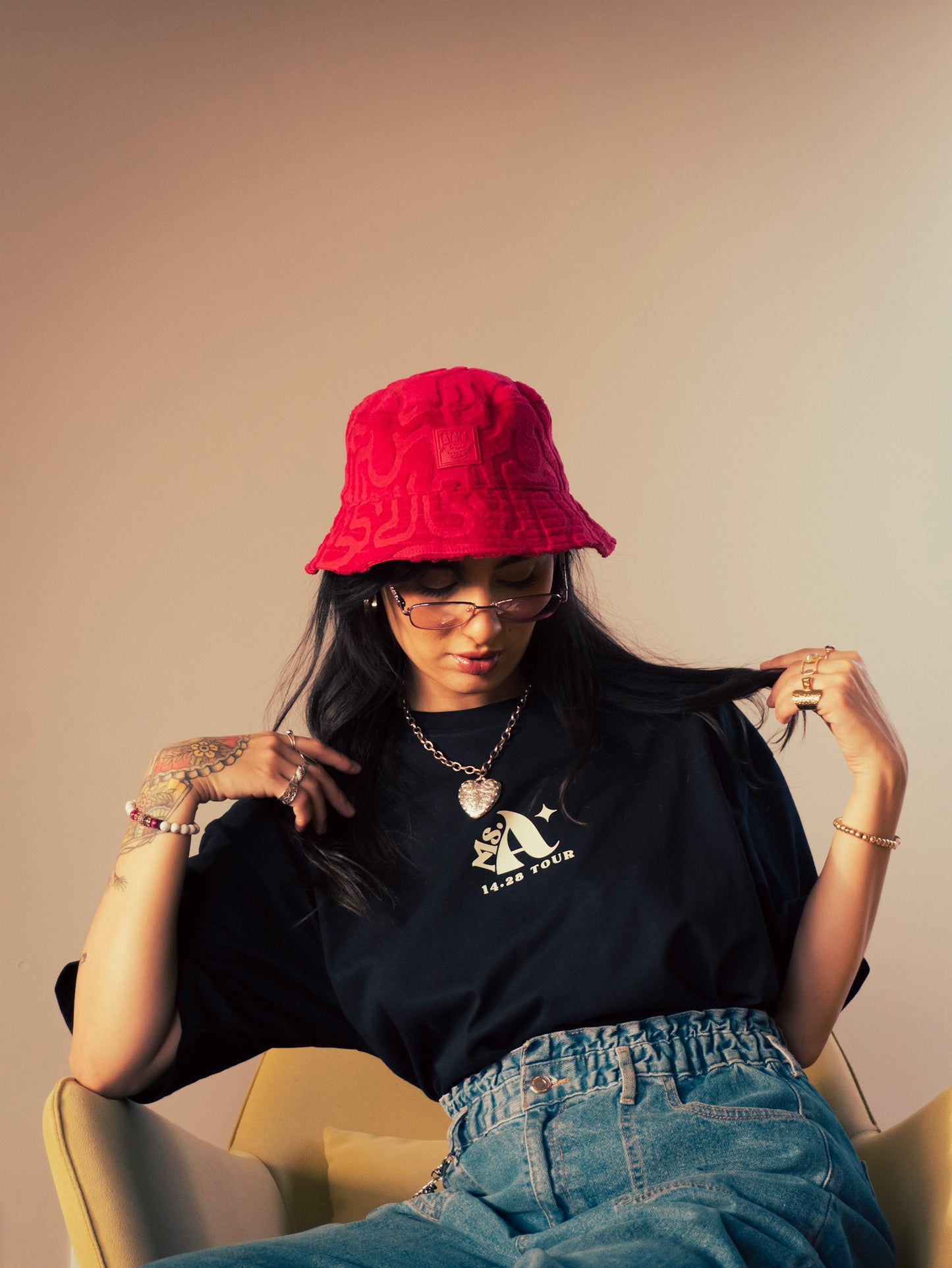 MS. AMBAR TOUR 14*28