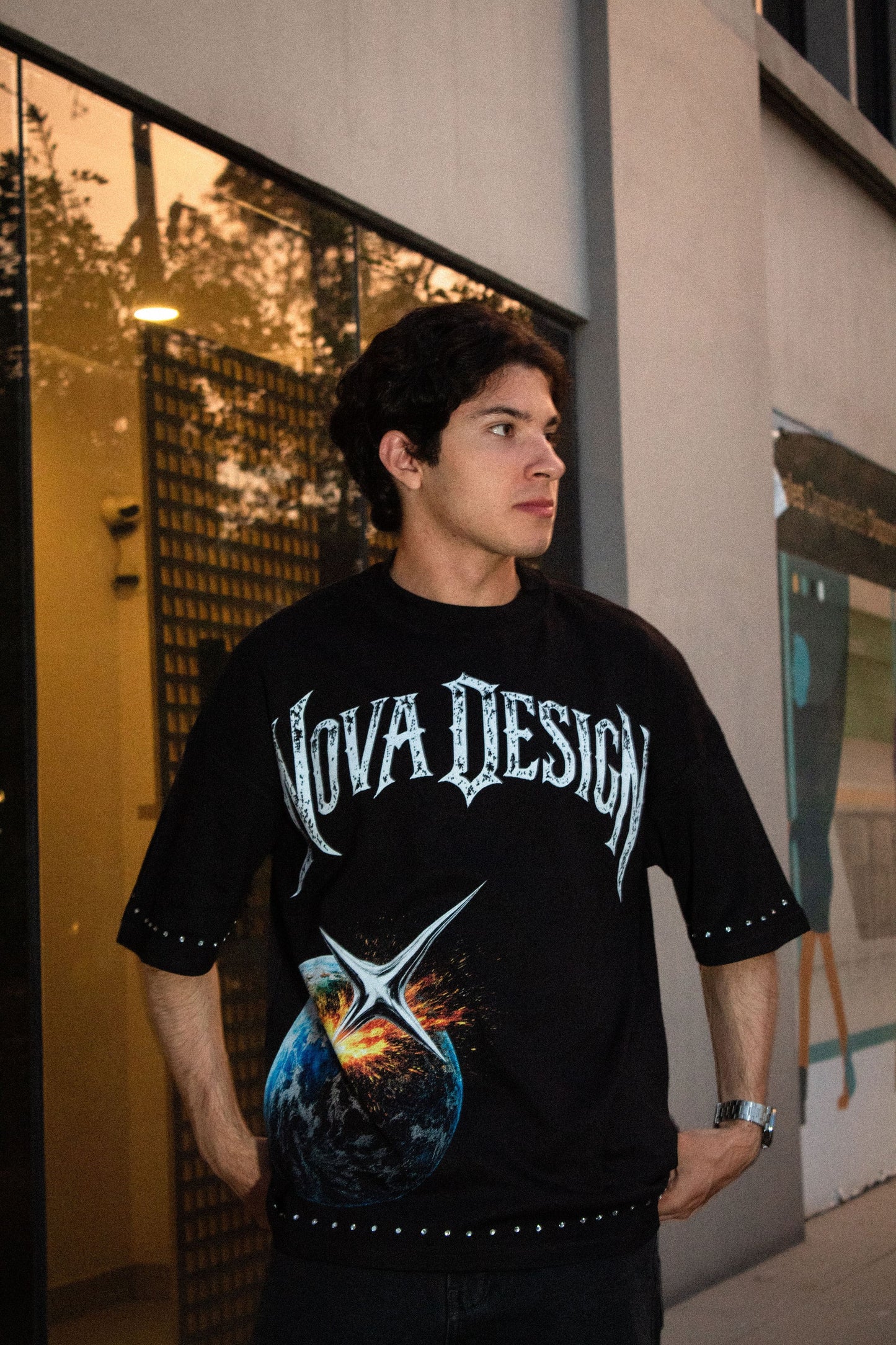 NOVA METEOR OVERSIZE PREMIUM TEE